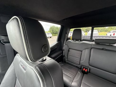 Certified 2025 GMC Sierra 1500 AT4X AWD/4WD image 10