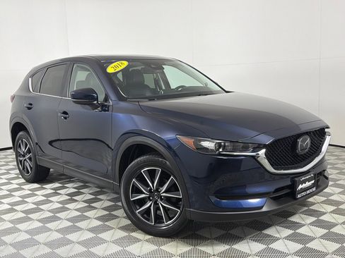 Used 2018 MAZDA CX-5 Touring w/ Preferred Equipment Package image 2