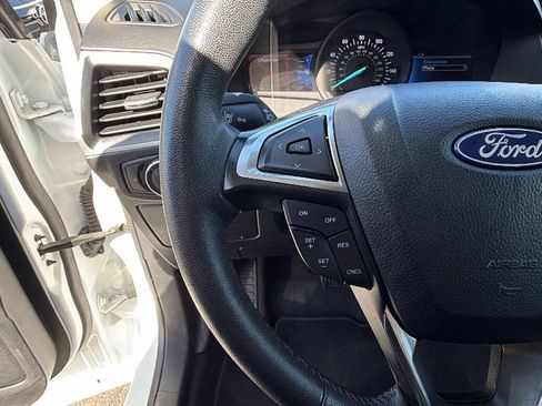 Used 2024 Ford Edge SEL AWD/4WD image 27