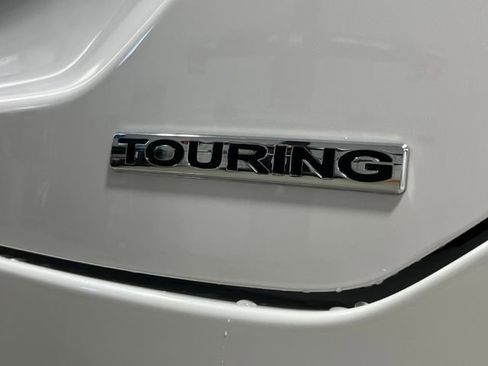 New 2026 Honda Pilot Touring image 6