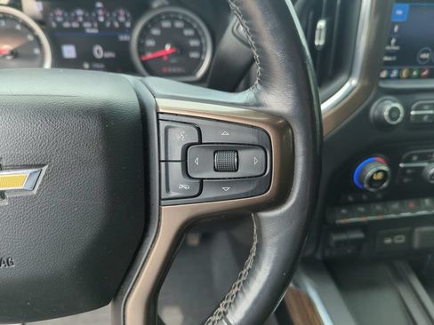 Used 2019 Chevrolet Silverado 1500 High Country w/ Technology Package RWD image 23