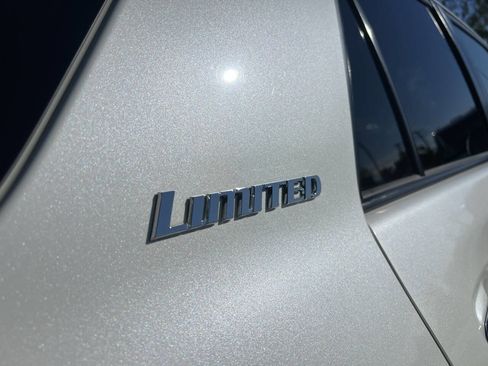 Used 2012 Toyota 4Runner Limited image 14