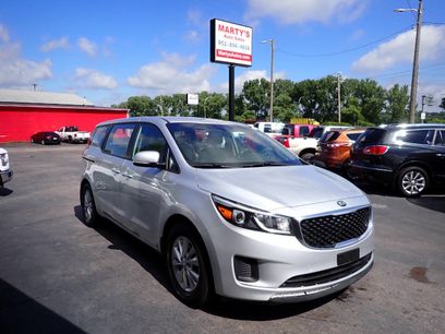 Used 2016 Kia Sedona L