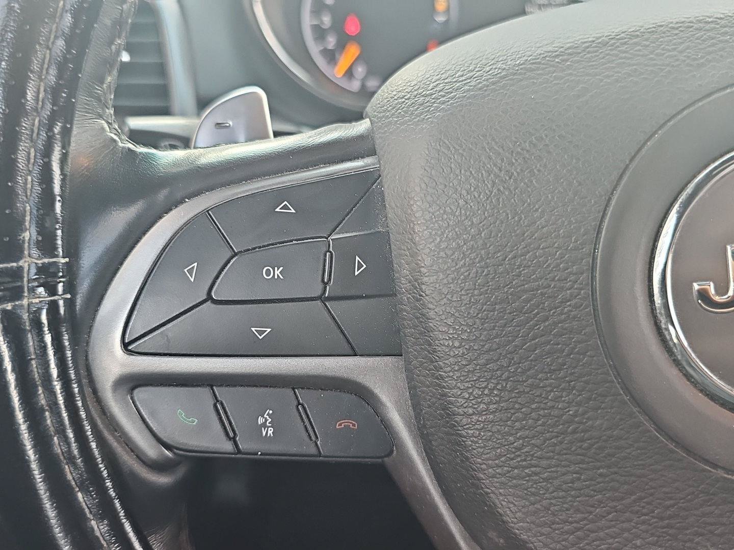Used 2021 Jeep Grand Cherokee Limited X RWD image 19