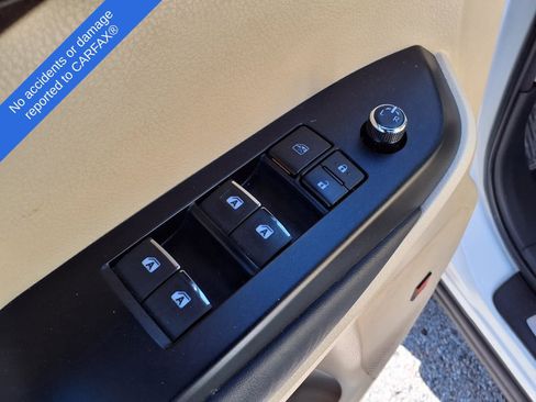 Used 2015 Toyota Highlander Limited AWD/4WD image 17