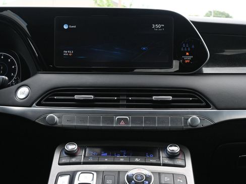 Used 2022 Hyundai Palisade Limited AWD/4WD image 10