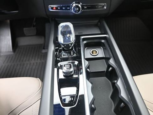 New 2026 Volvo XC60 B5 Plus w/ Protection Package Premier image 13