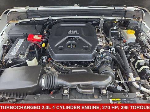 Used 2019 Jeep Wrangler Unlimited Sport S AWD/4WD image 13
