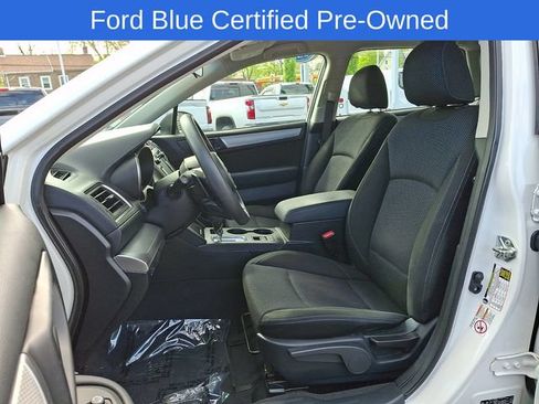 Used 2019 Subaru Outback 2.5i AWD/4WD image 15