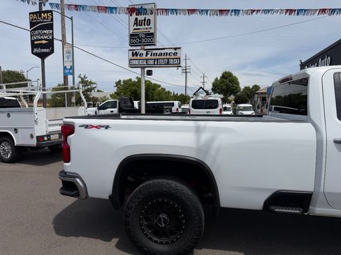 Used 2022 Chevrolet Silverado 3500 LTZ w/ Z71 Off-Road Package AWD/4WD image 11