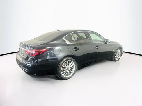 Used 2019 INFINITI Q50 Luxe w/ Essential Package (3.0T Luxe) RWD image 9
