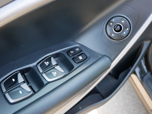 Used 2016 Hyundai Santa Fe Sport AWD/4WD image 19