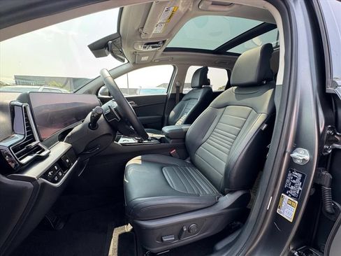 Certified 2025 Kia Sportage SX Prestige AWD/4WD image 17