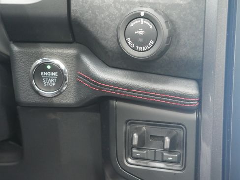 Certified 2024 Ford Expedition Limited AWD/4WD image 9