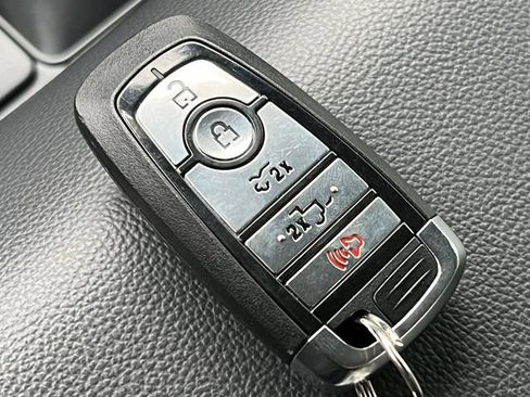 New 2025 Ford F150 Lightning Flash AWD/4WD image 35