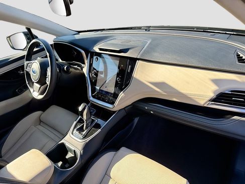 Certified 2025 Subaru Outback Limited image 41