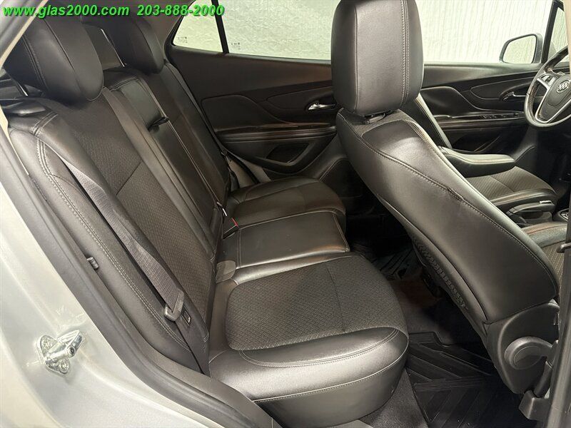 Used 2019 Buick Encore Preferred AWD/4WD image 10