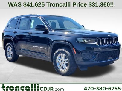 New 2025 Jeep Grand Cherokee Laredo