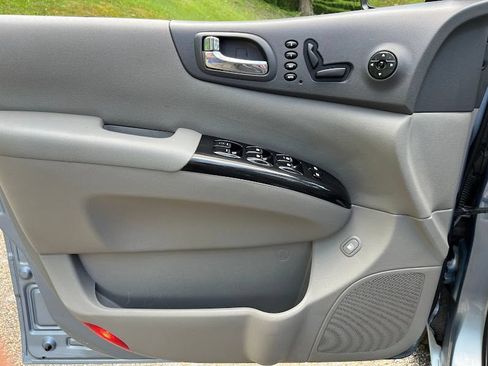 Used 2014 Kia Sedona EX w/ Luxury Package FWD image 6