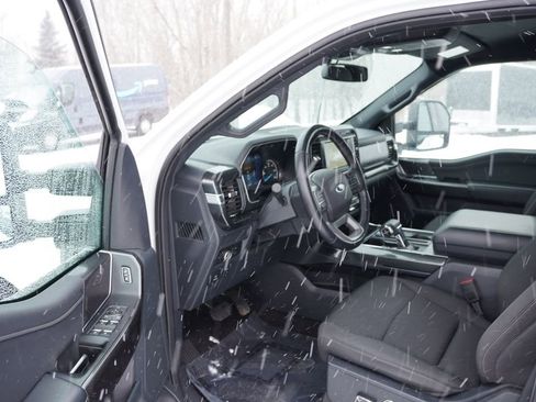 Used 2021 Ford F150 XLT w/ Equipment Group 301A Mid image 16