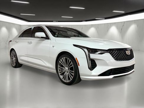 Used 2020 Cadillac CT4 Premium Luxury image 7