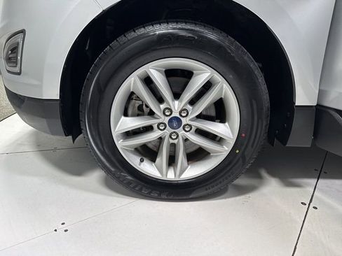 Used 2018 Ford Edge SEL image 5