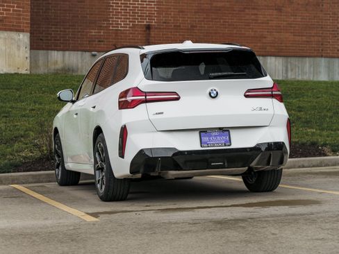 Used 2025 BMW X3 xDrive30i w/ M Sport Package AWD/4WD image 5
