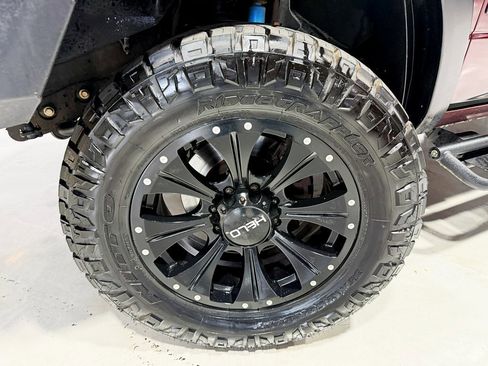 Used 2017 RAM 2500 Limited image 2