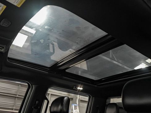 Used 2015 Ford F150 Lariat w/ Equipment Group 502A Luxury RWD image 17