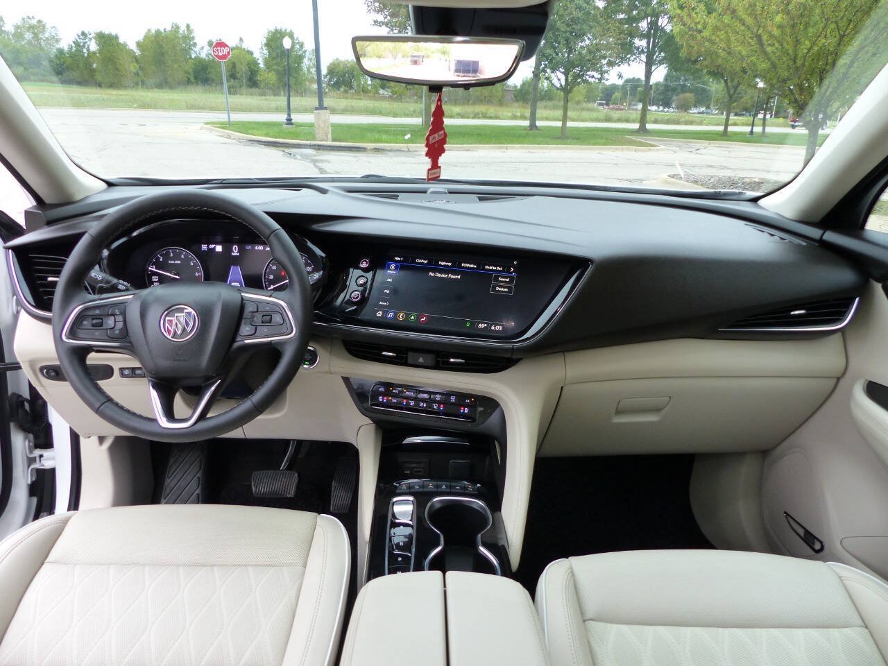 Used 2023 Buick Envision Avenir AWD/4WD image 46