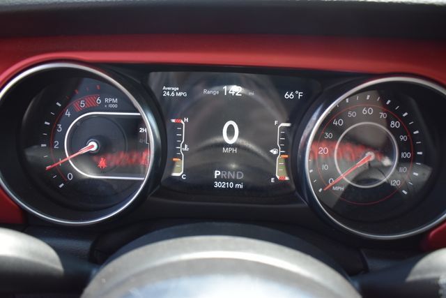 Used 2021 Jeep Wrangler Unlimited Rubicon AWD/4WD image 30