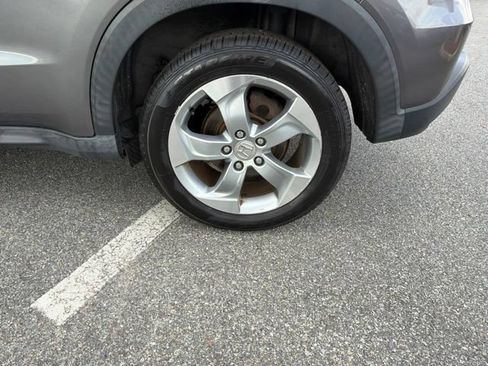 Used 2016 Honda HR-V LX image 17