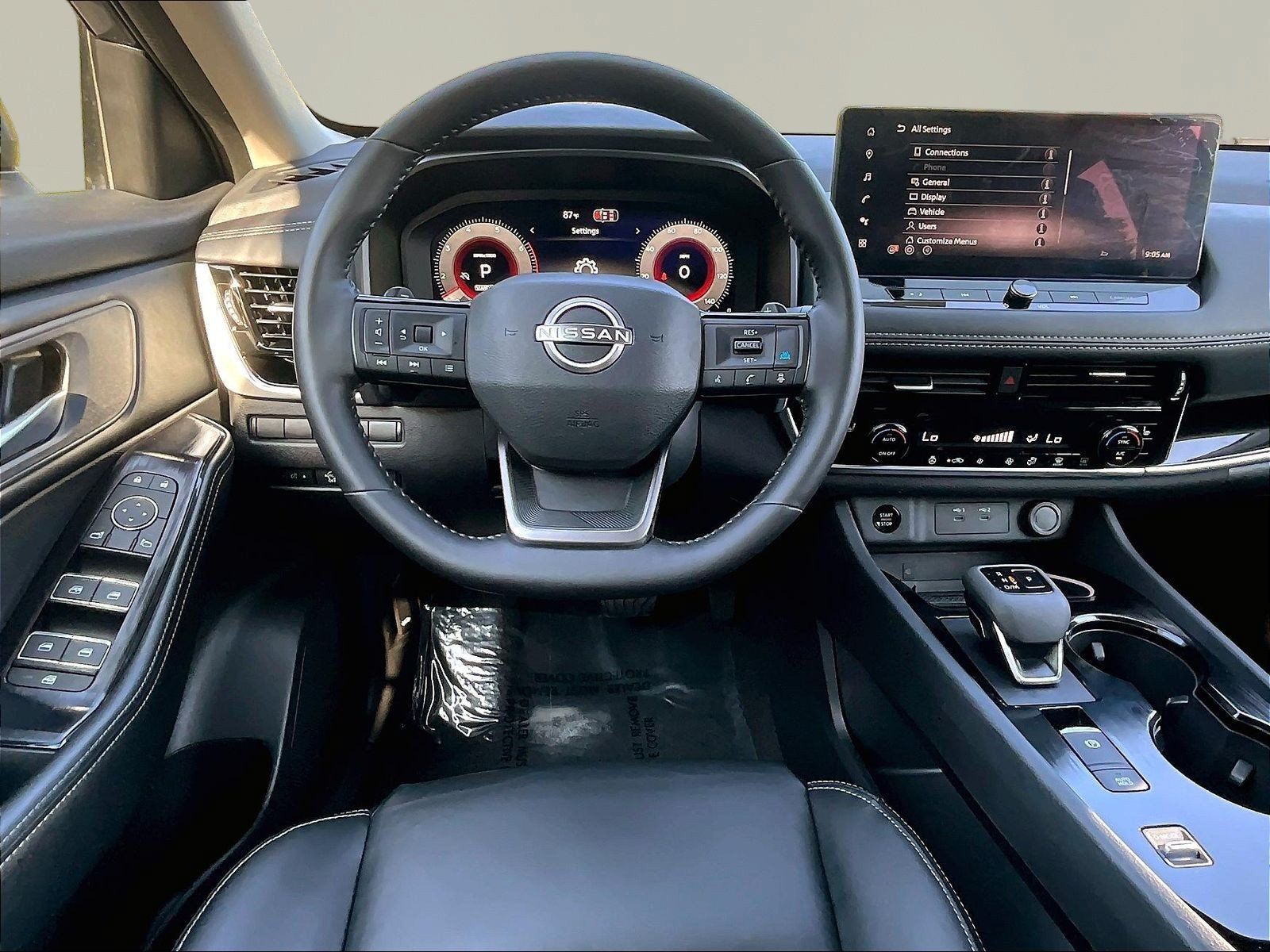 Used 2026 Nissan Rogue SL FWD image 8
