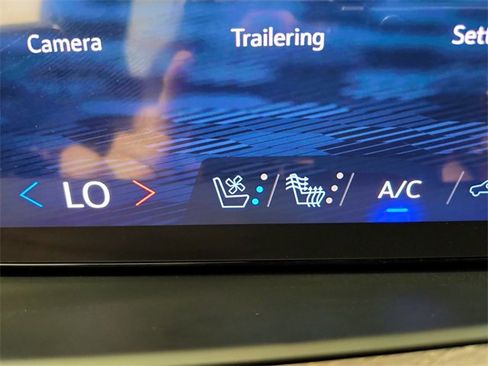 New 2026 Chevrolet Tahoe High Country w/ Sun And Tow Package image 39