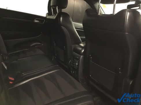 Used 2020 Jeep Grand Cherokee Laredo w/ Quick Order Package 2BN North image 34