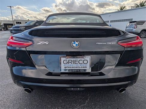 Used 2022 BMW Z4 sDrive30i w/ Driving Assistance Package image 10