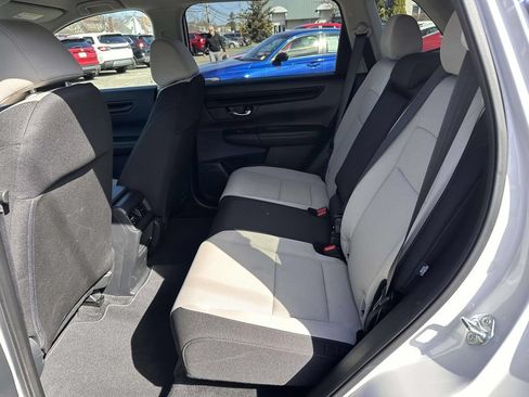 Used 2025 Honda CR-V LX image 12
