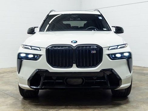 Certified 2025 BMW X7 M60i image 6