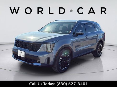 Used 2025 Kia Sorento EX image 10