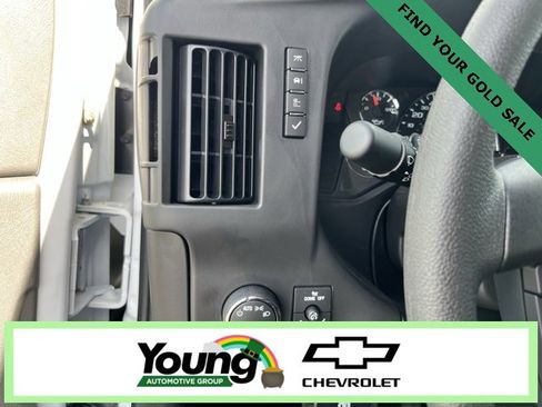 New 2025 Chevrolet Express 3500 w/ Power Convenience Package image 17