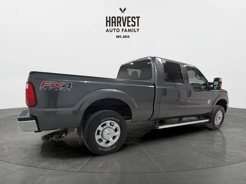 Used 2016 Ford F250 XLT w/ XLT Premium Package image 7