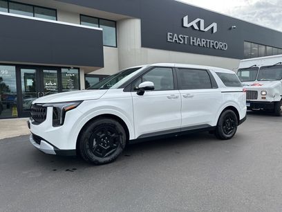New 2026 Kia Carnival LX
