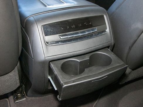 Used 2023 Cadillac Escalade Sport AWD/4WD image 22
