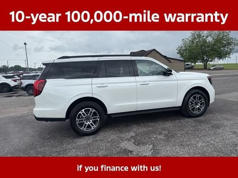 Used 2025 Ford Expedition Active RWD image 16