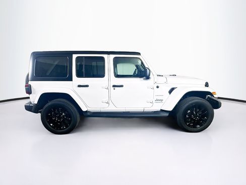 Used 2023 Jeep Wrangler Unlimited Sahara w/ Cold Weather Group AWD/4WD image 10