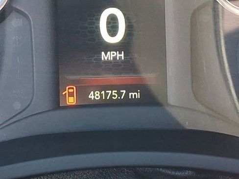 Used 2024 RAM 3500 Big Horn image 24