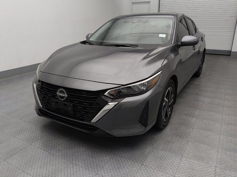Used 2025 Nissan Sentra SV FWD image 15
