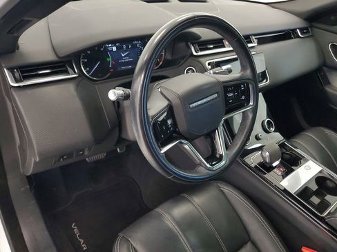 Used 2021 Land Rover Range Rover Velar R-Dynamic S image 11