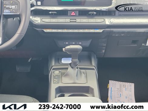 New 2027 Kia Seltos S FWD image 18