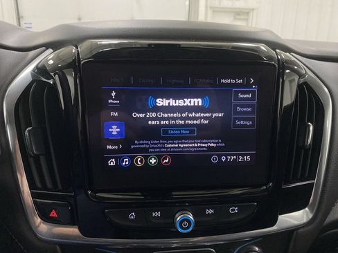Used 2020 Chevrolet Traverse LT w/ LPO, Floor Liner Package FWD image 13